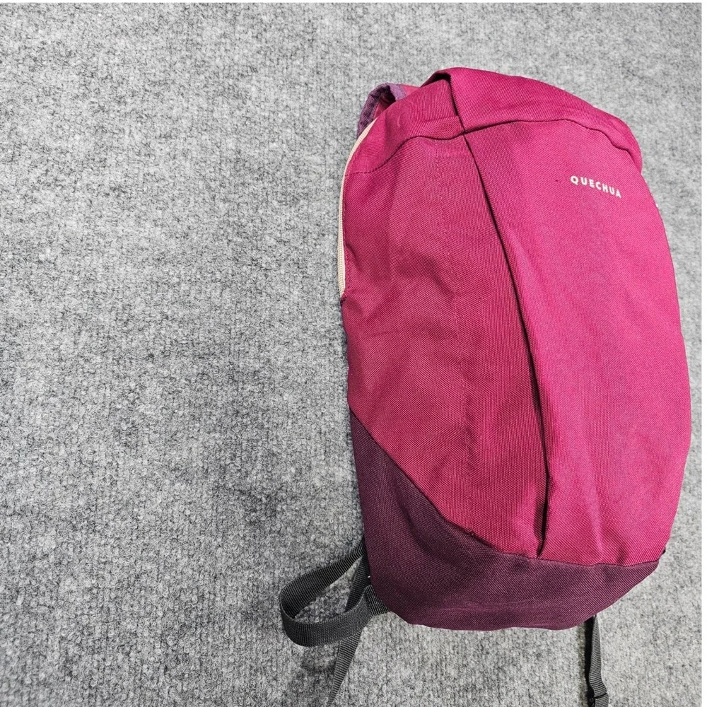 Quechua Decathlon NH Arpenaz 10L Hiking Backpack Small Daypack Magenta Maroon